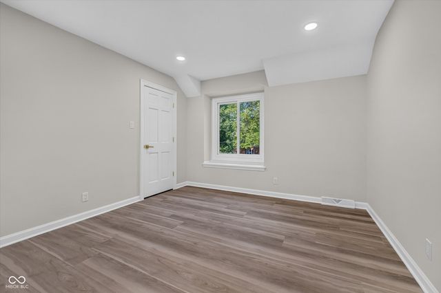 13832 Riverwood Way, Carmel, IN 46032