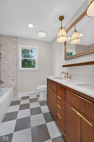 13832 Riverwood Way, Carmel, IN 46032