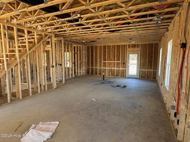 222 Seaford Lane, Aberdeen, NC 28315