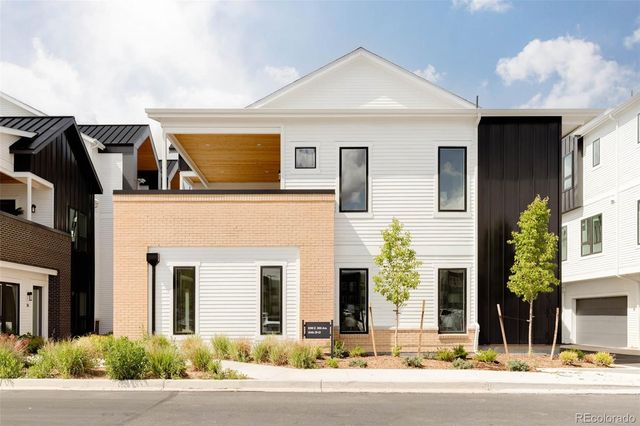 8260 E 36th Avenue 29, Denver, CO 80238