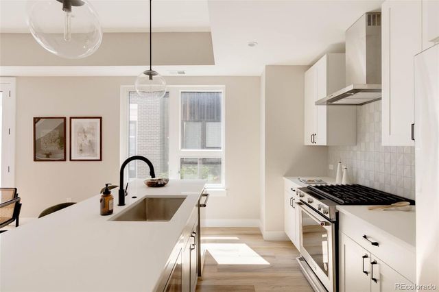 8260 E 36th Avenue 29, Denver, CO 80238