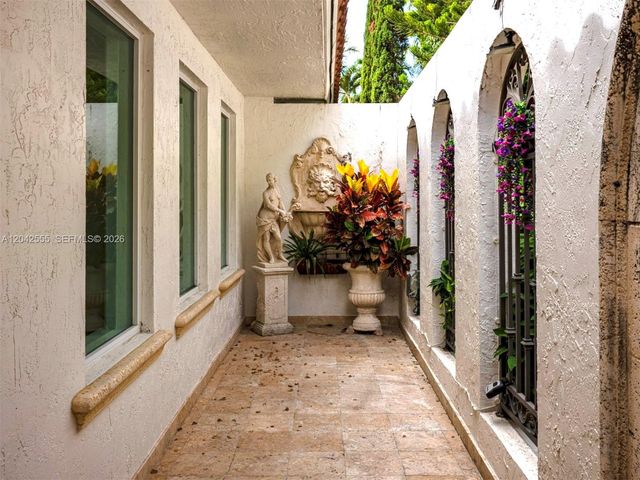 4409 Monserrate St, Coral Gables, FL 33146
