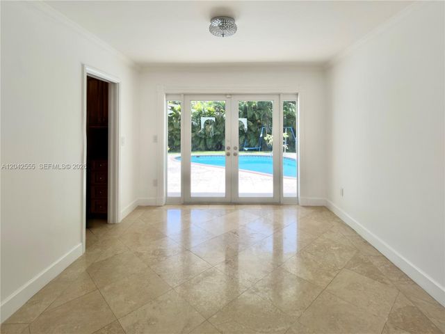 4409 Monserrate St, Coral Gables, FL 33146