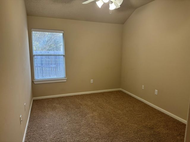 43 Abercrombie Place, Conroe, TX 77384