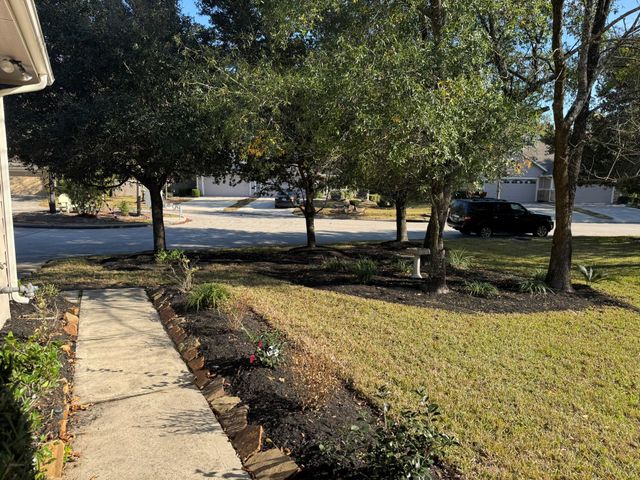 43 Abercrombie Place, Conroe, TX 77384