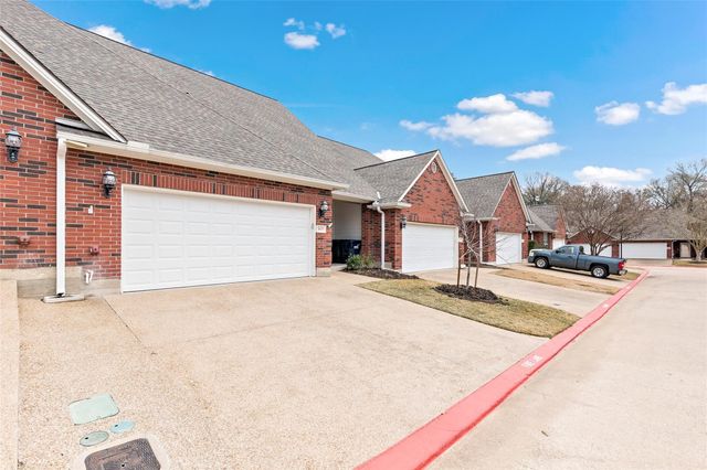 1615 Culture Lane, College Station, TX 77845