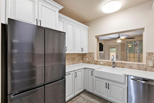 1615 Culture Lane, College Station, TX 77845