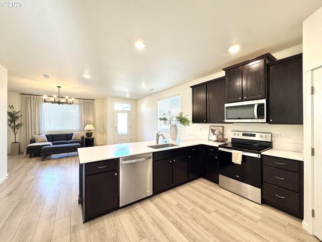 15507 Ne 72ND Way, Vancouver, WA 98682