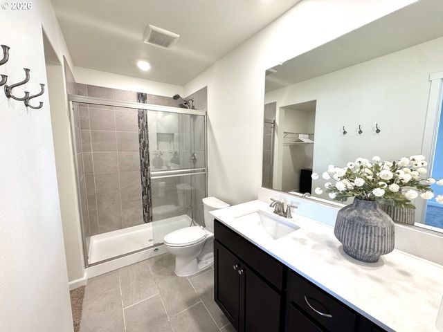 15507 Ne 72ND Way, Vancouver, WA 98682