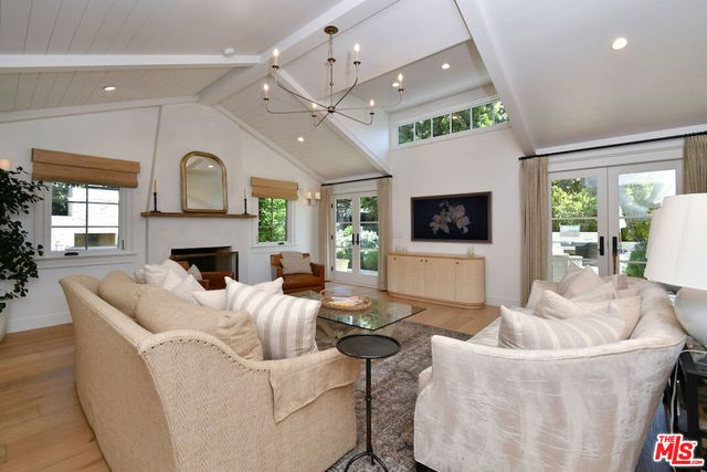 1572 Fordham Avenue, Thousand Oaks, CA 91360