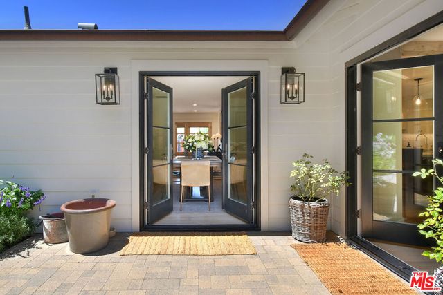 1572 Fordham Avenue, Thousand Oaks, CA 91360
