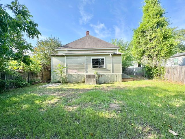 605 E Rusk St., Marshall, TX 75670