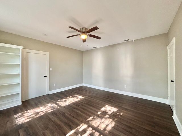 605 E Rusk St., Marshall, TX 75670