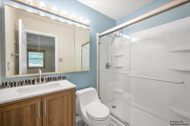 721 Brentwood Court, Algonquin, IL 60102