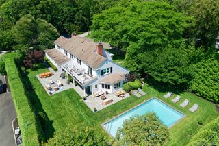 77 Brookside Drive, Manhasset, NY 11030