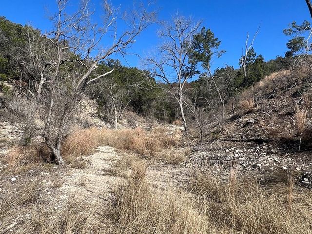 191 Scott Dr, Center Point, TX 78010