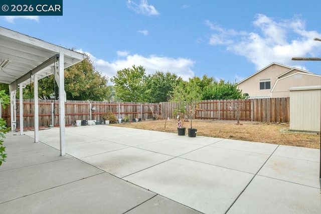3605 GLORIA CT, Stockton, CA 95205