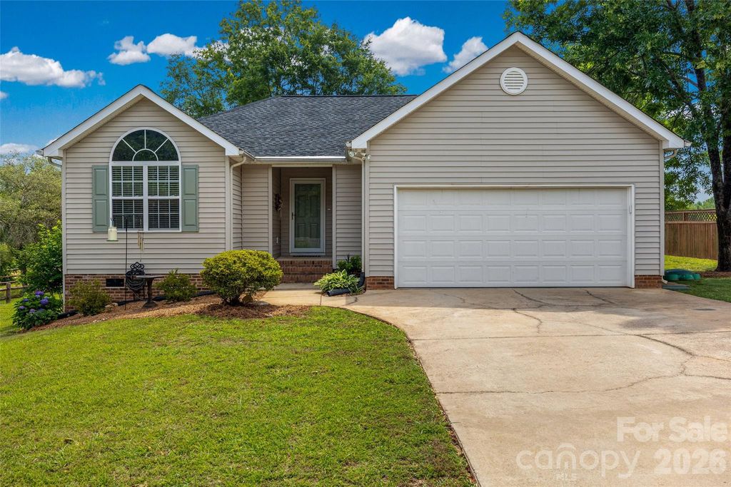 808 Chipmeadow Lane, York, SC 29745