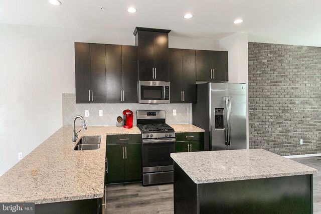 278 TRAIN WHISTLE TER SE, Leesburg, VA 20175