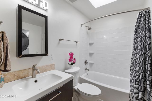 1885 E KIRKLAND Lane, Tempe, AZ 85281