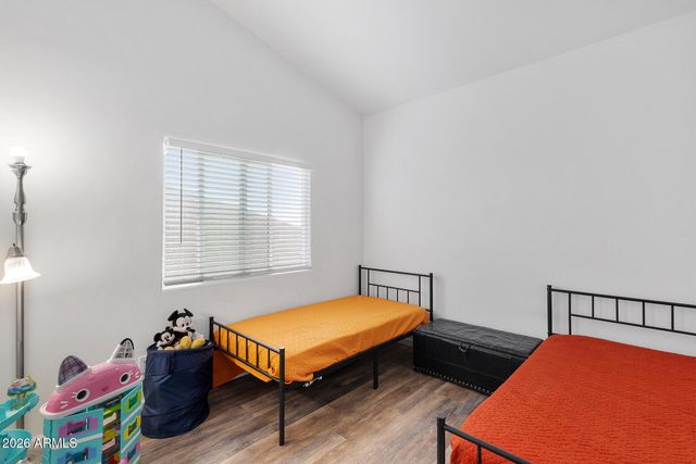 1885 E KIRKLAND Lane, Tempe, AZ 85281