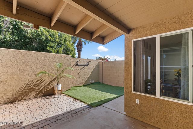 1885 E KIRKLAND Lane, Tempe, AZ 85281