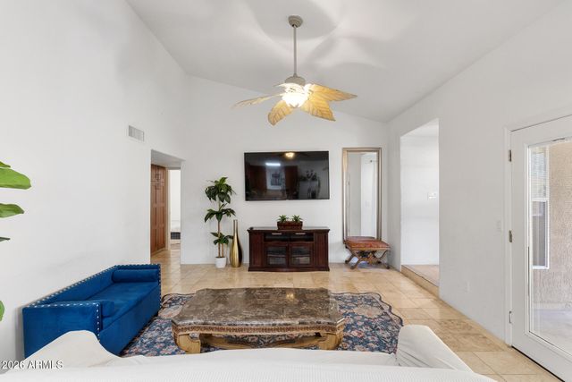 1885 E KIRKLAND Lane, Tempe, AZ 85281