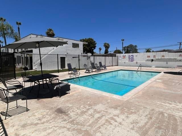 909 S Sunshine Avenue, El Cajon, CA 92020