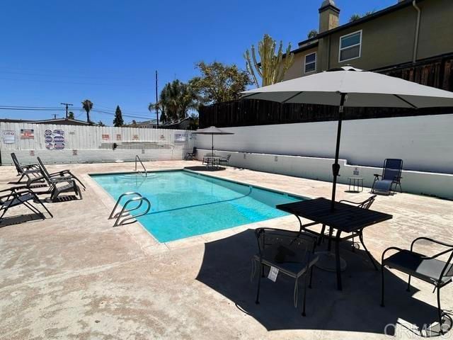 909 S Sunshine Avenue, El Cajon, CA 92020
