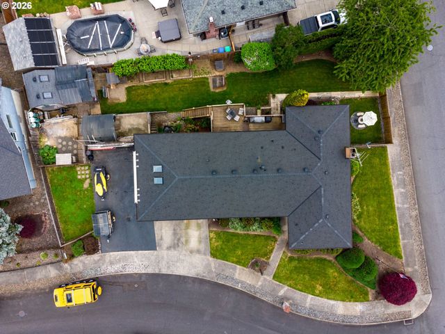 14029 Ne FREMONT Ct, Portland, OR 97230