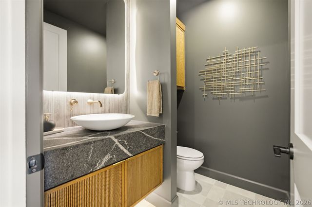 2241 S Florence Avenue, Tulsa, OK 74114