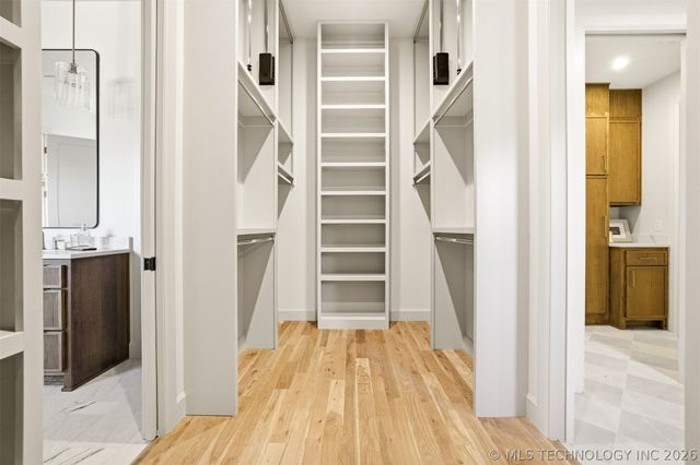 2241 S Florence Avenue, Tulsa, OK 74114