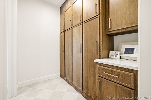 2241 S Florence Avenue, Tulsa, OK 74114