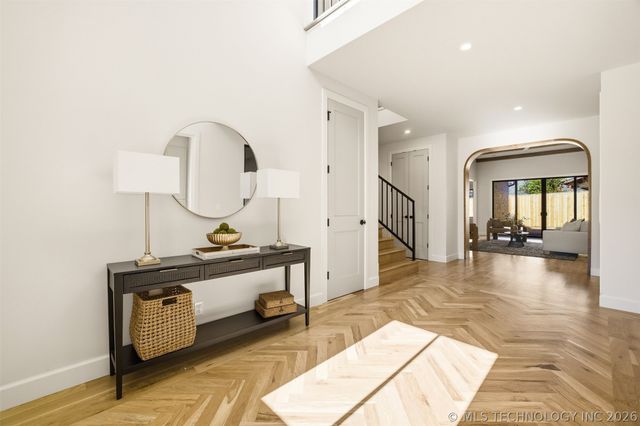 2241 S Florence Avenue, Tulsa, OK 74114