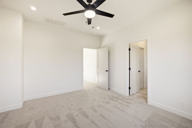 2241 S Florence Avenue, Tulsa, OK 74114