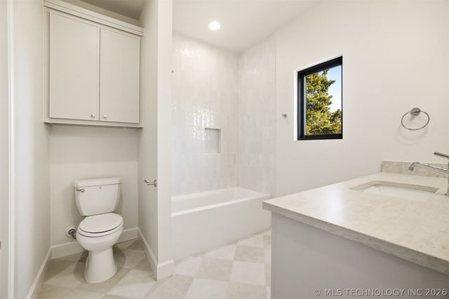 2241 S Florence Avenue, Tulsa, OK 74114