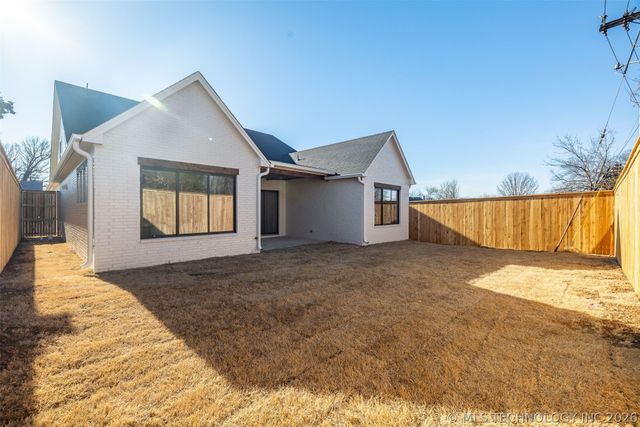 2241 S Florence Avenue, Tulsa, OK 74114