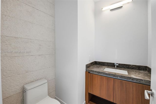 175 SE 25th Rd 3104, Miami, FL 33129