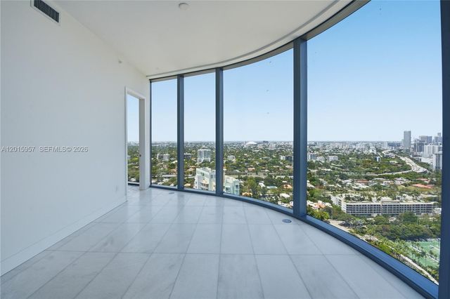 175 SE 25th Rd 3104, Miami, FL 33129
