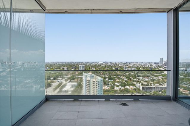 175 SE 25th Rd 3104, Miami, FL 33129