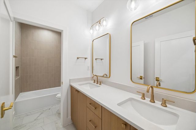 1223 W Drew Street, Houston, TX 77006