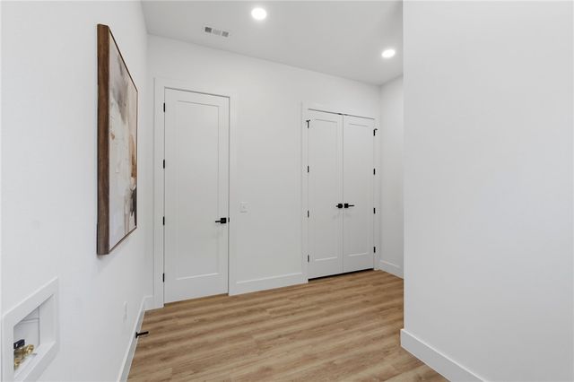 15 St Asaph Drive, Bella Vista, AR 72714