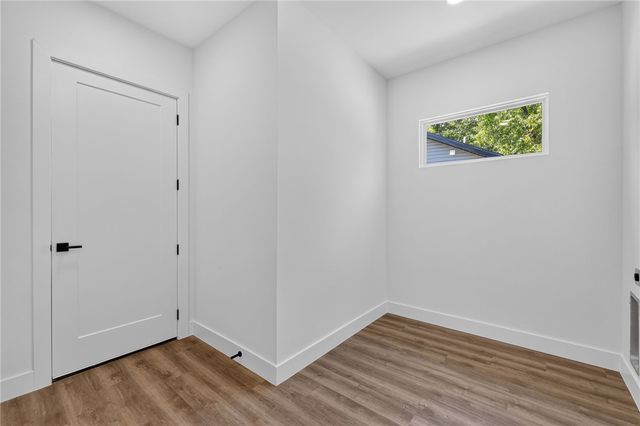 15 St Asaph Drive, Bella Vista, AR 72714