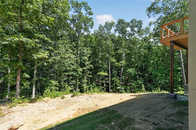 15 St Asaph Drive, Bella Vista, AR 72714