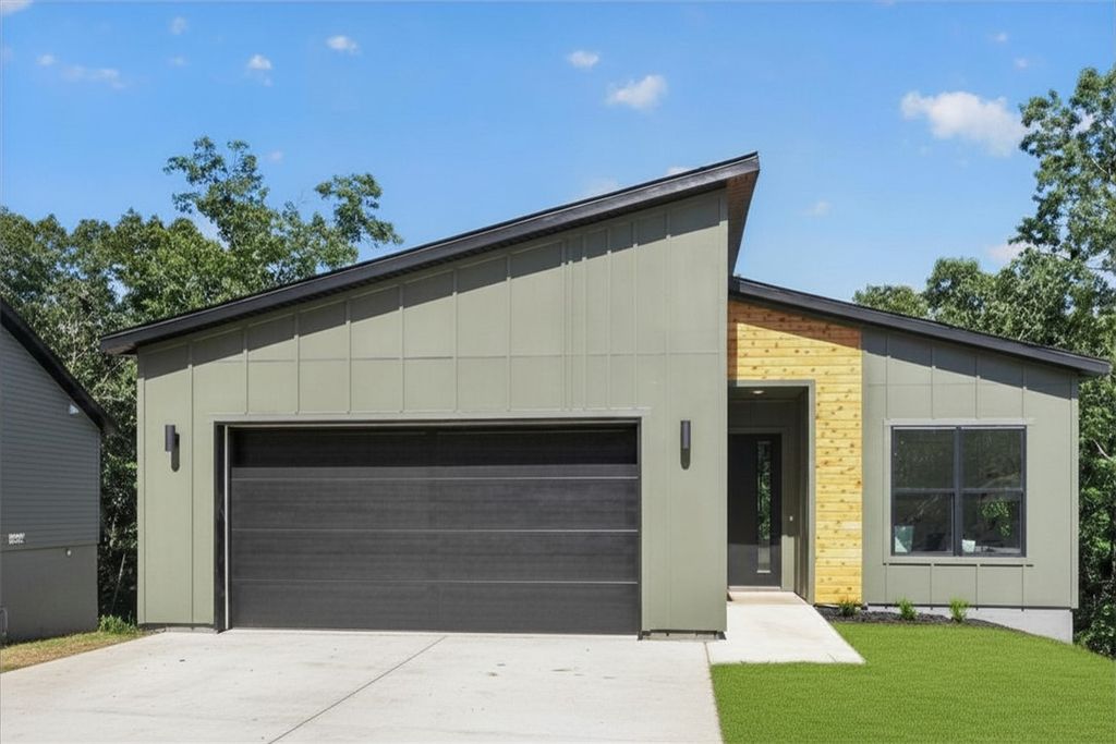 15 St Asaph Drive, Bella Vista, AR 72714
