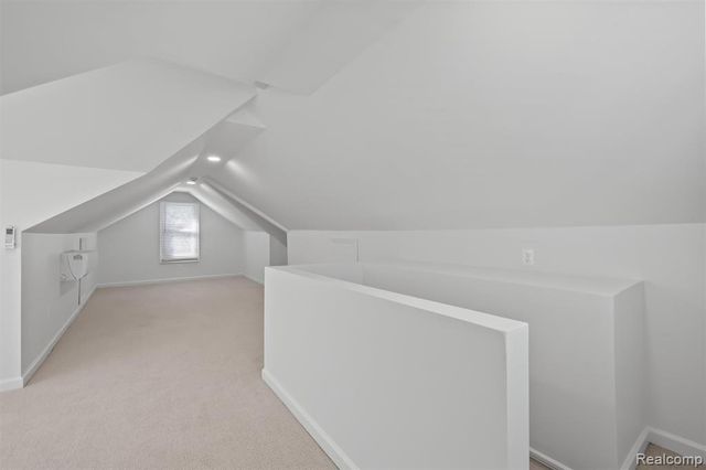 27500 Jefferson Avenue, Saint Clair Shores, MI 48081