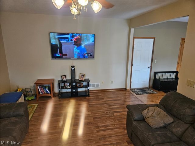 9046 Crouse-Willison Road, Johnstown, OH 43031