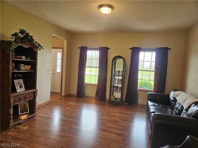 9046 Crouse-Willison Road, Johnstown, OH 43031