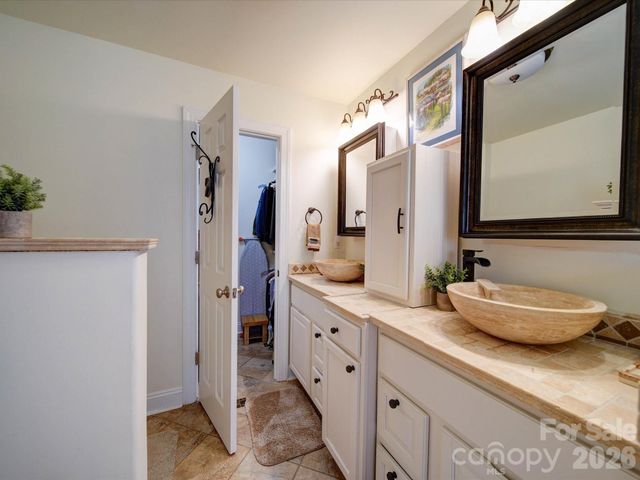 7184 Seagrass Circle, Denver, NC 28037