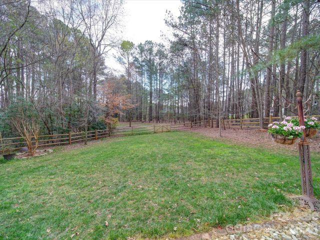 7184 Seagrass Circle, Denver, NC 28037